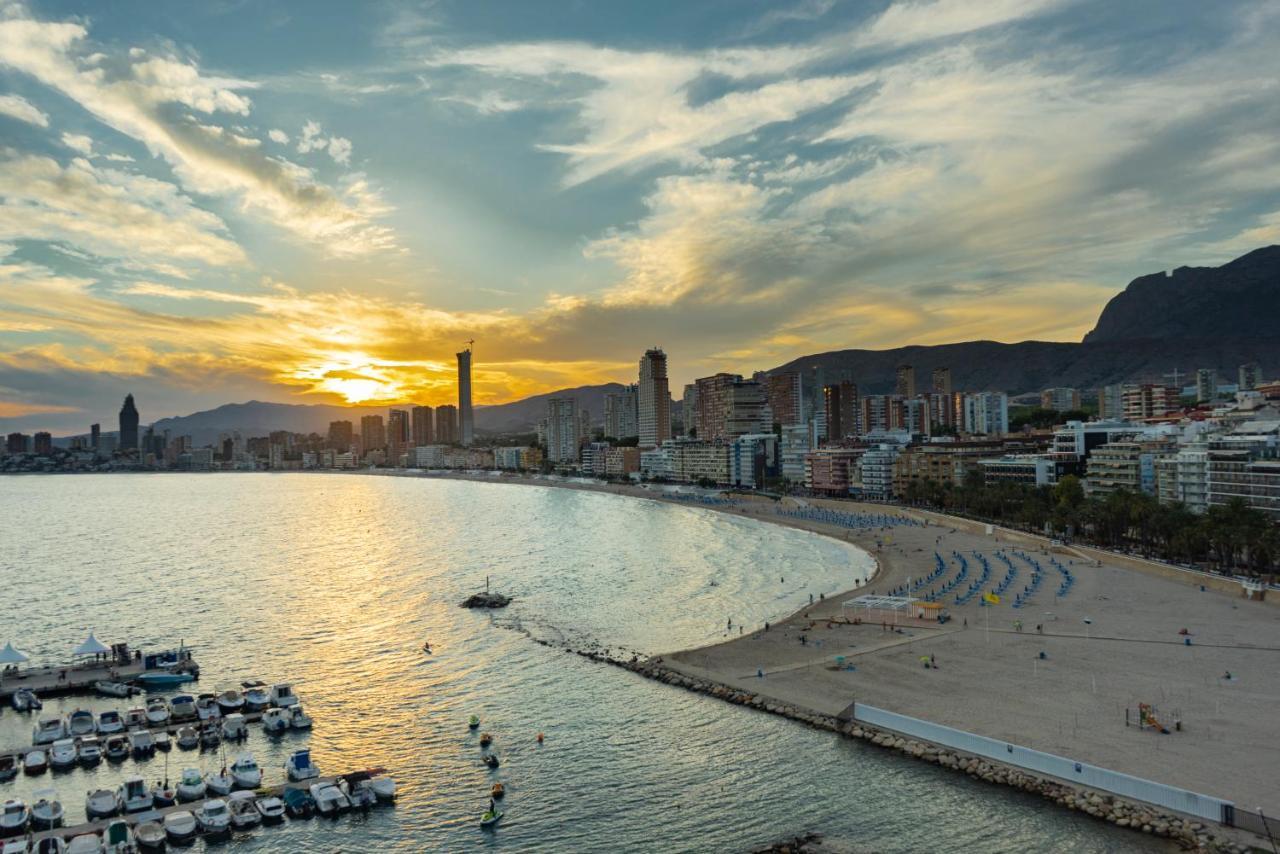 Apartamentos La Mar Μπένιντορμ Εξωτερικό φωτογραφία